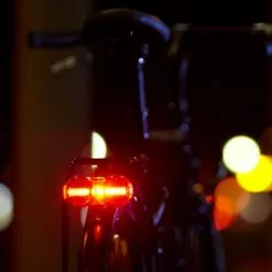 B&M Busch & Müller - Toplight Flat S - Feu Arrière Pour Vélo électrique 321/5ASDC0211 - 321/8ASDC0211 -France Accessoires Vélo Soldes Boutique busch muller toplight flat s feu arriere pour velo electrique e 1422uxzYMEIytVJv5 3840x2160