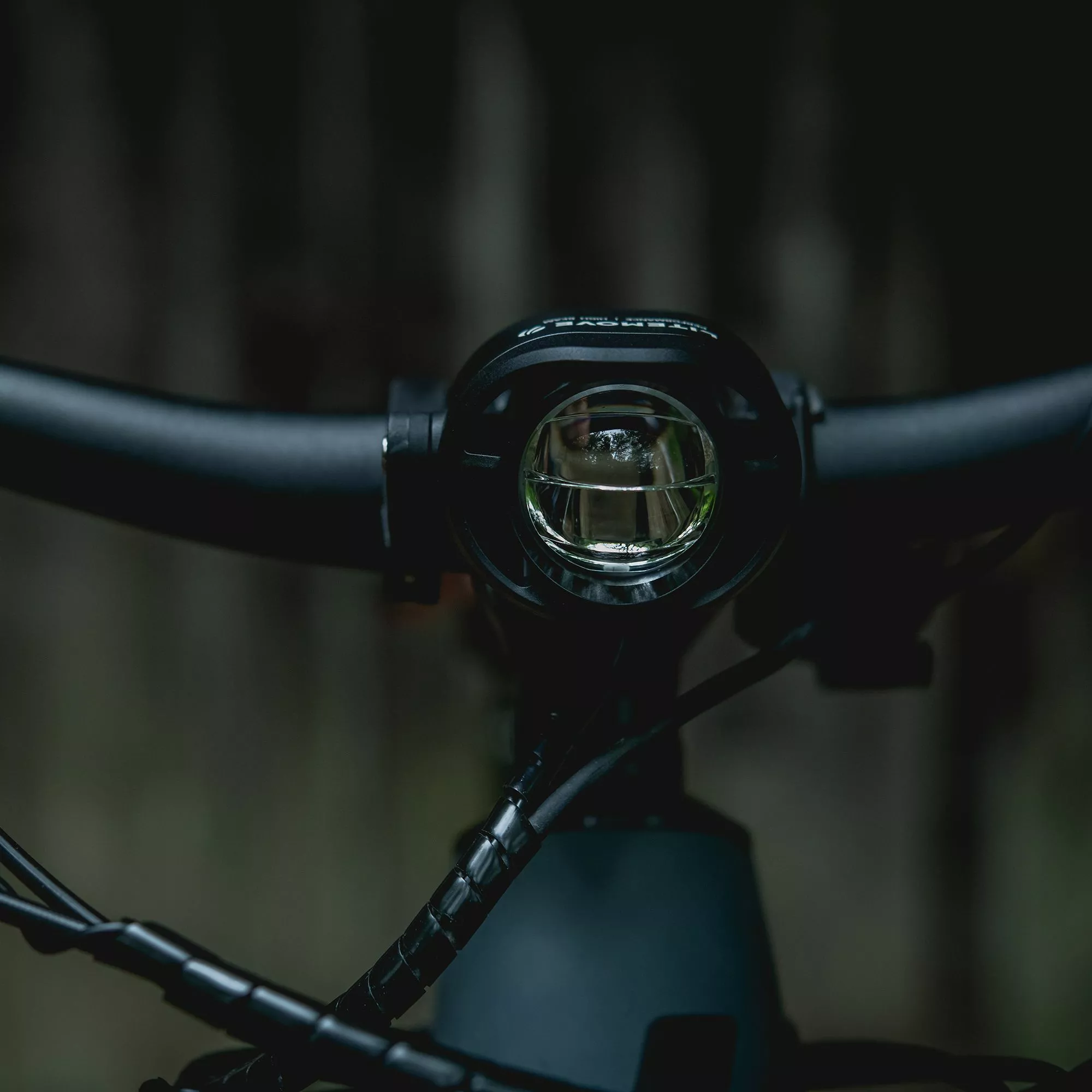 Litemove - AEW230 - Eclairage Avant Pour Vélo électrique 2 Litemove - AEW230 - Eclairage Avant Pour Vélo électrique – Image 2