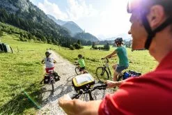 Ortlieb - Sacoche De Guidon Ultimate Six Classic 5L -France Accessoires Vélo Soldes Boutique ortlieb sacoche guidon ultimate sic classic 5 l 12 3840x2160