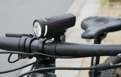 Trelock - Set D'éclairages Avant/arrière LS 300 I-GO Vector & LS 740 I-GO -France Accessoires Vélo Soldes Boutique trelock set eclairage ls 300 i go vector ls 740 vector 2 3840x2160 scaled